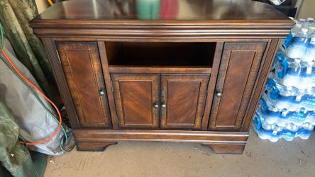 Entertainment corner unit