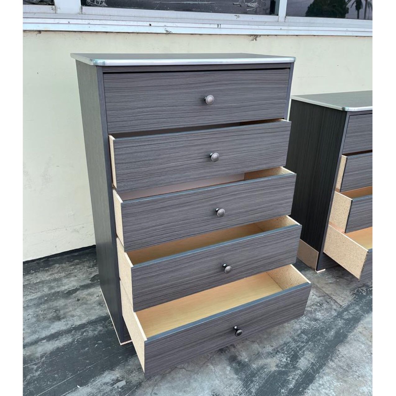 5 Drawer Dresser 