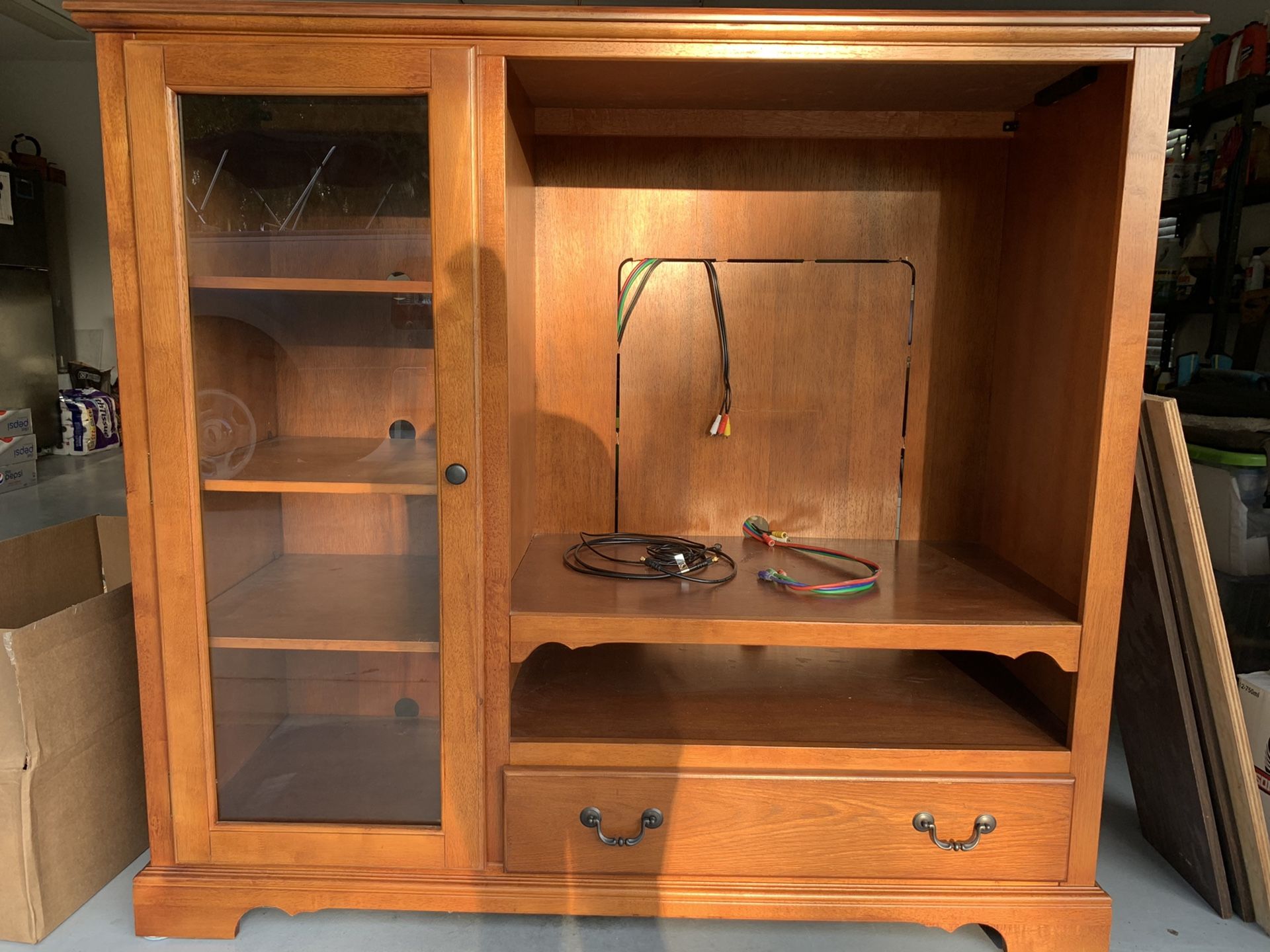 TV Cabinet