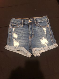 Hollister Short