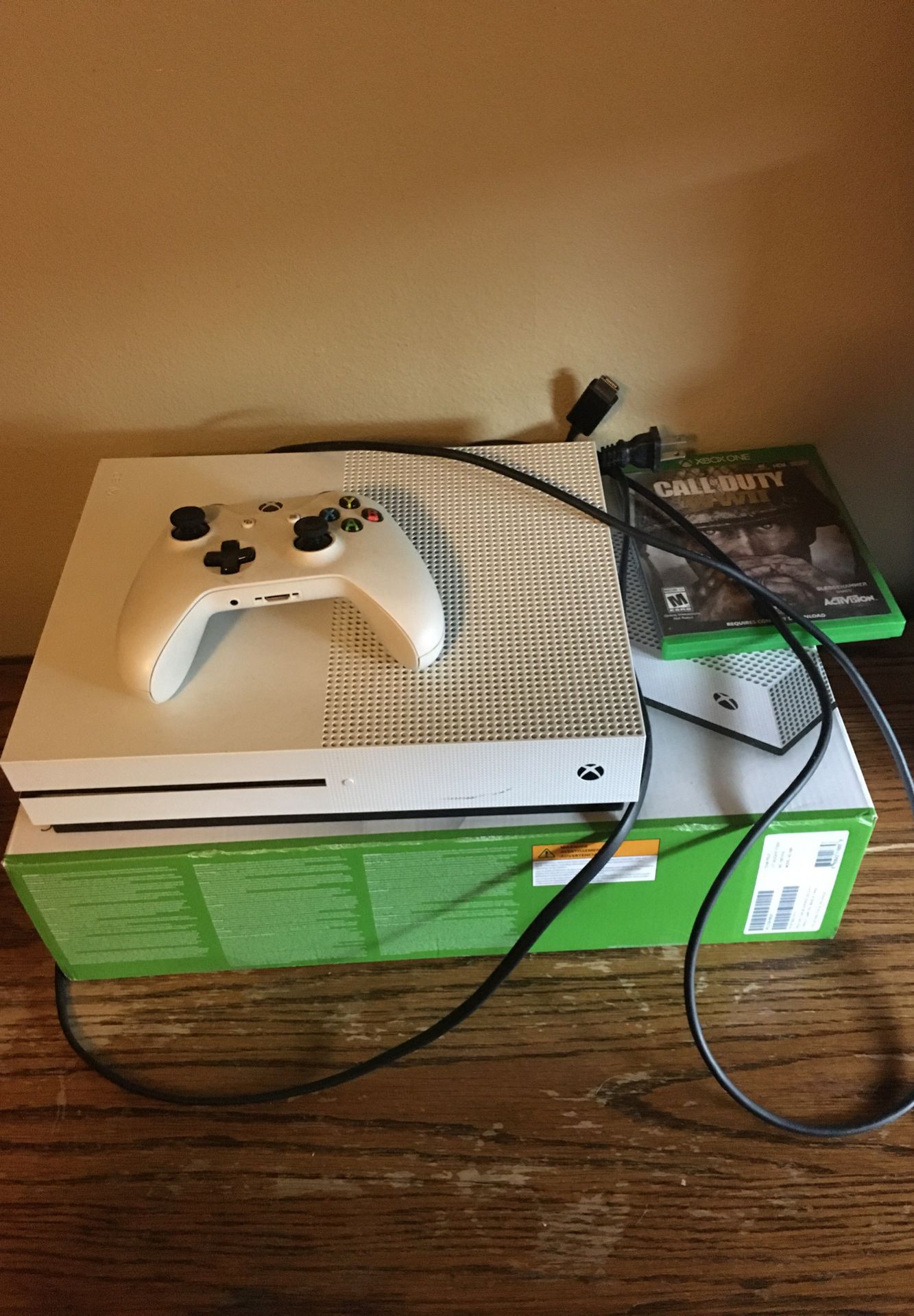 Xbox 1 S With WWII