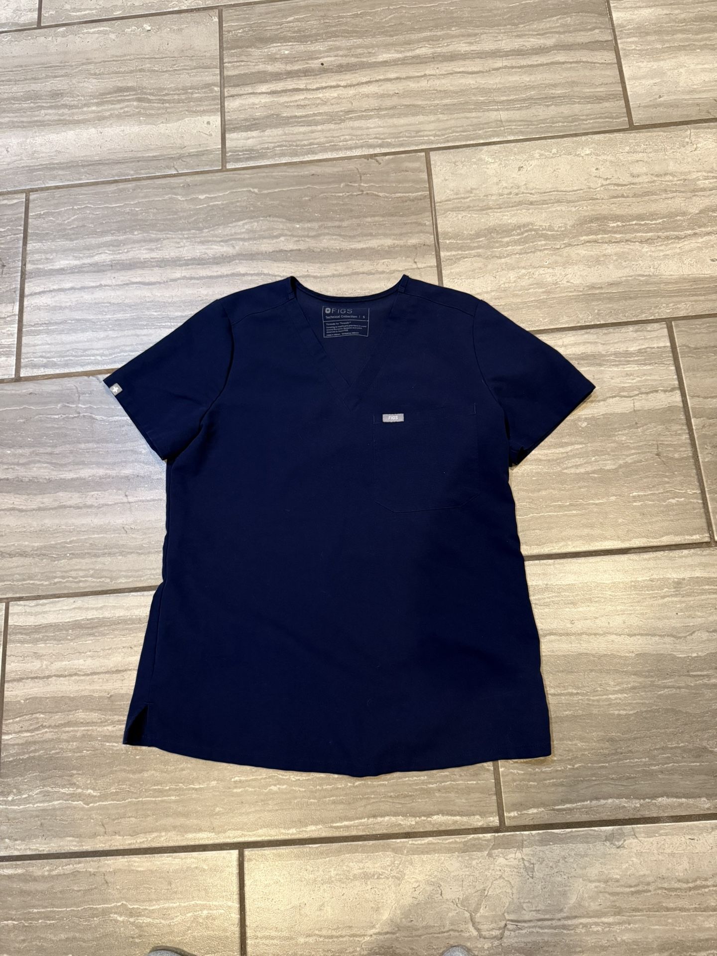 Women’s Figs Scrub Top sz S