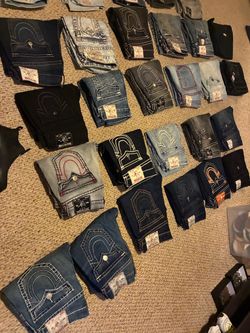 Great deal 50$ each True Religion Jeans Lot – 20+ Pairs