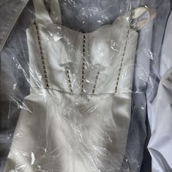 Anthropologie Wedding dress - Mermaid Style 