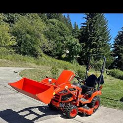 Tractor 