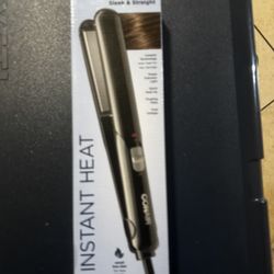 Flat Iron/ Hair Straightener 