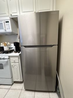 Refrigerator And Freezer 