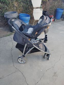 Chicco KeyFit 30 Travel System Stroller