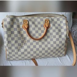 Authentic Louis Vuitton Bandouliere Speedy 35