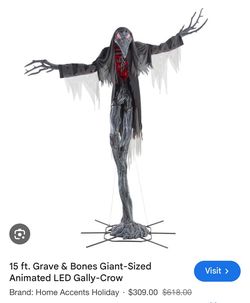 Halloween animatronic 15ft tall (new in box)