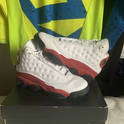 Jordan 13 Chicago Size 5y