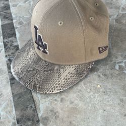 LA. Hat 