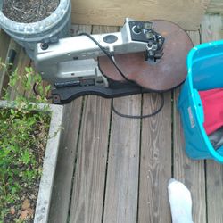 Dremel Scroll Saw 