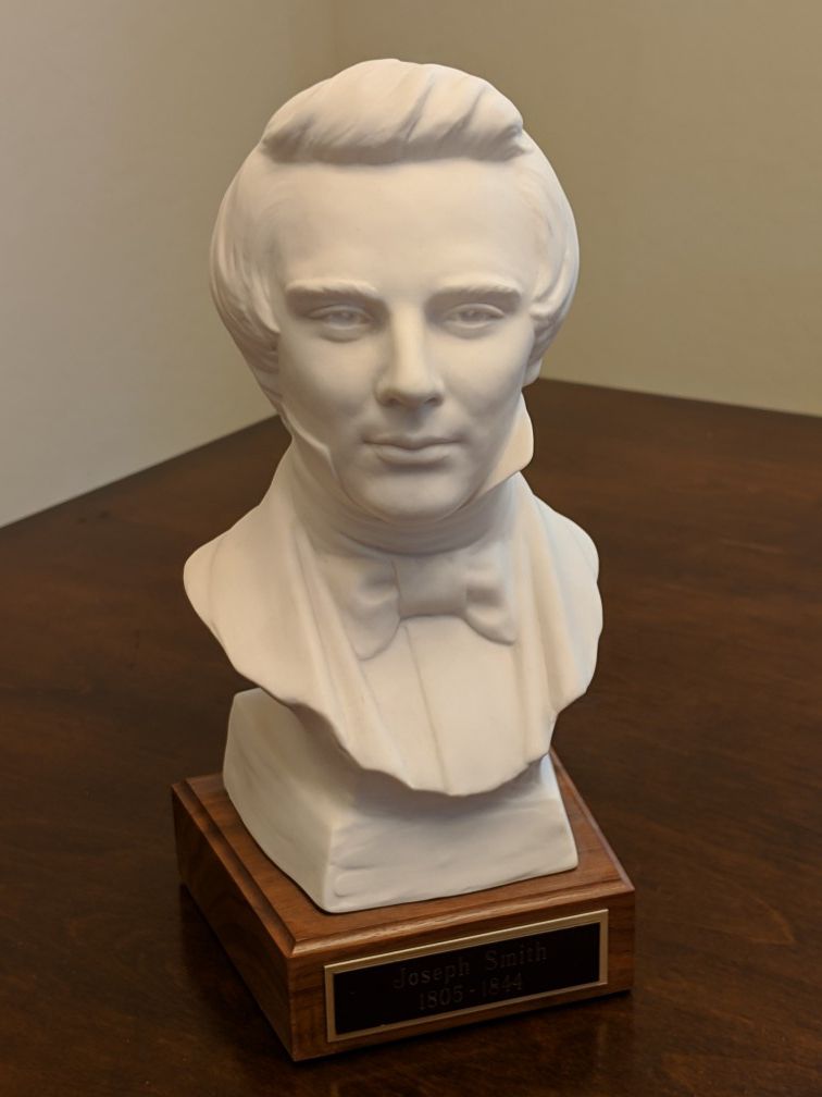Joseph Smith statue