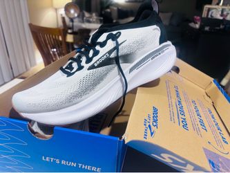 NEW Men’s Brooks Running  and Walking Shoes