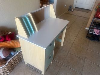 Children’s desk