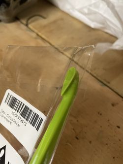 Brand New Citrus Peelers ( 2 Count) 