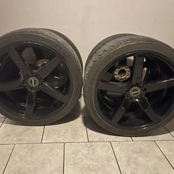 Se Vende 2 Rines Universales 