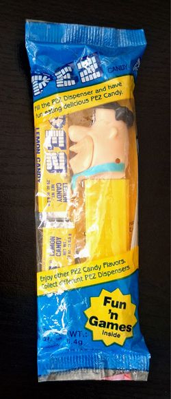 VINTAGE FRED FLINTSTONE PEZ DISPENSER - NEW
