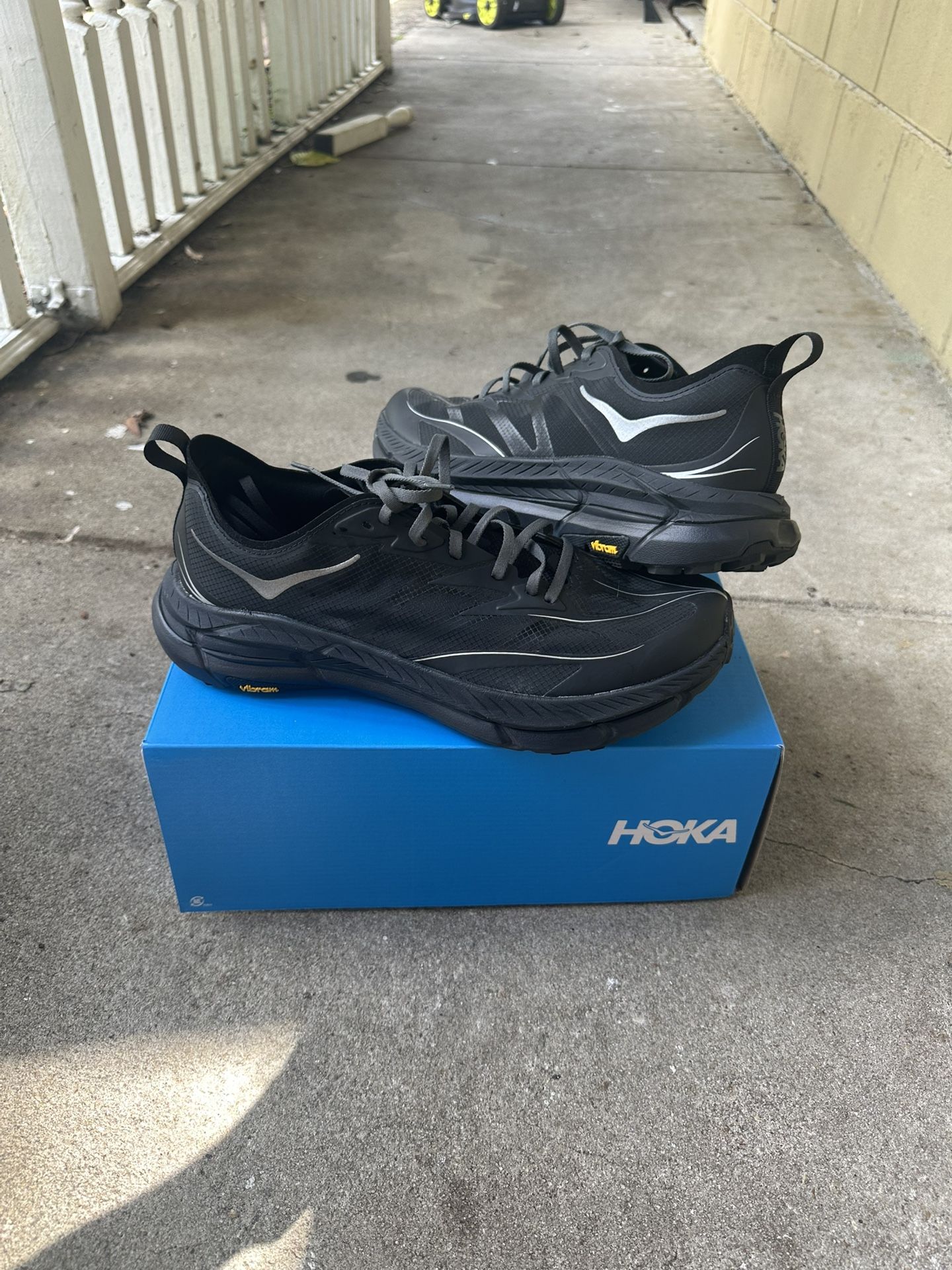 Hoka Mafate Speed 4 Lite ‘Black Outer Orbit’