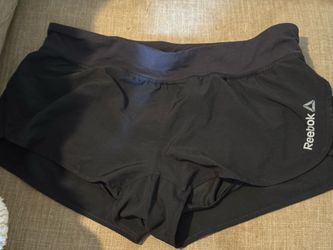 Girls Reebok Black Athletic Shorts – Size M (12/14)