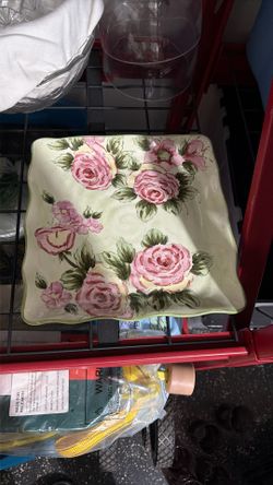 Rose Platter $7