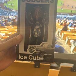 Dodgers Bobblehead/ World Series Trophy 