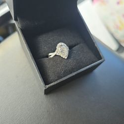 Neil Lane 2.3 Carats Engagement Ring Size 7