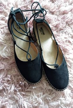 Flats gladiator shoes