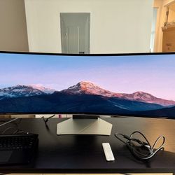 Samsung Odyssey OLED G9 49" Curved Ultra-Wide Gaming Monitor - Excellent Condition!