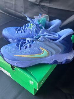 Giannis Immortality 4’s (New Men’s 9.5)