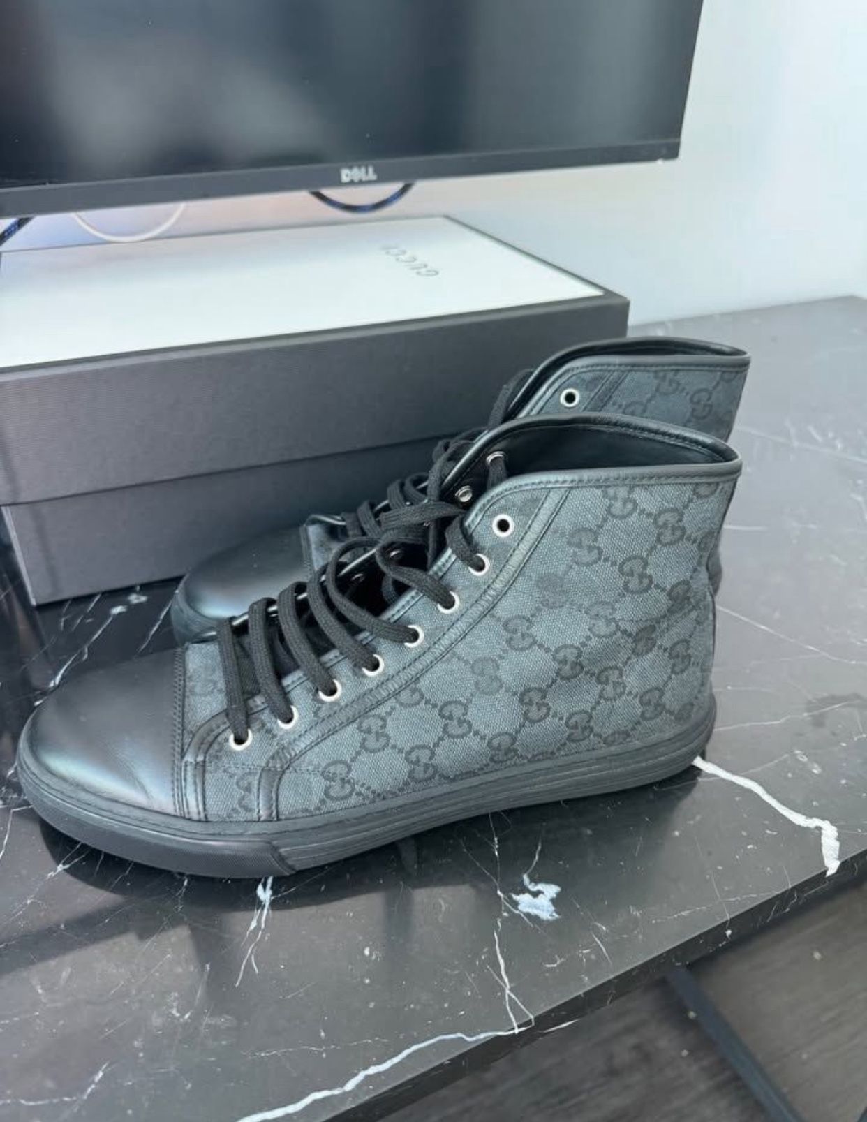 MENS GUCCI SNEAKERS 