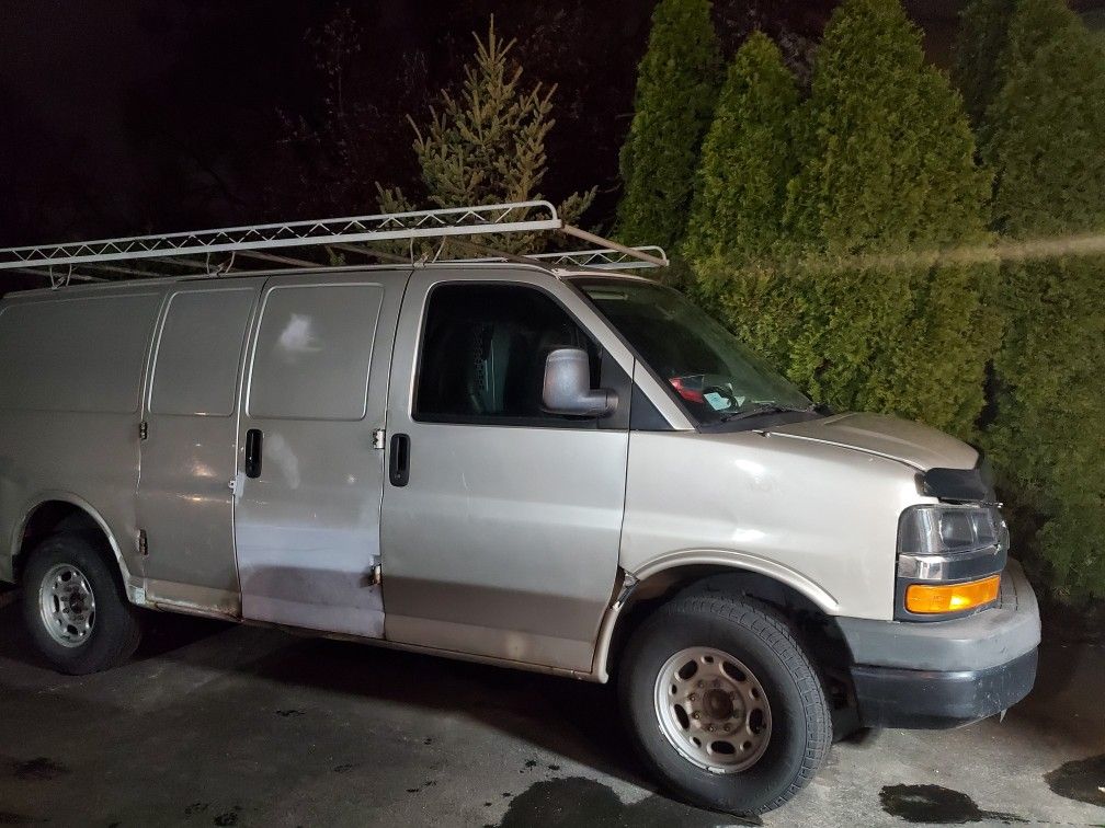 2009 Chevrolet Express