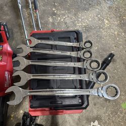 Mac Wrenches