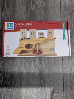Rubber band shooting game