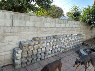Castle Wall Brick 12 inch Gray