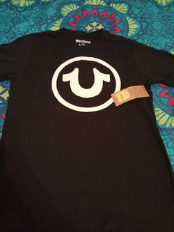 Boy's True Religion shirt