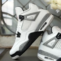 Like New .. Air Jordan 4 Retro  - Size 3- 