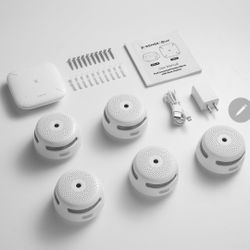 X-Sense Smart Smoke Detectors with SBS50 Base Station, Wi-Fi Smoke Alarm Compatible with X-Sense Home Security App, Mini Alarm 