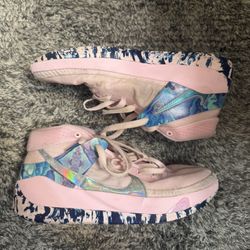 KD 13 Aunt Pearl size 11.5 men’s