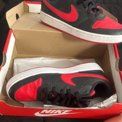 Nike Courts