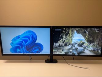 2x LG Monitors + Dual Monitor Desk Mount
