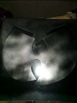 Wu-Tang emblem