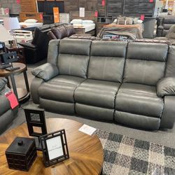 Power Reclining Sofa Or Love Seat Your Choice 