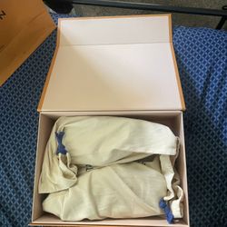 Lv Trainers Size 10 Black &white