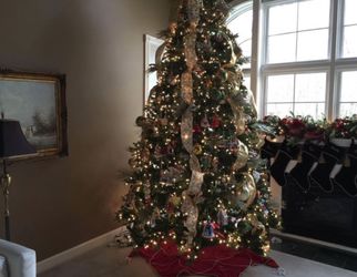 9ft Artificial Christmas Tree 