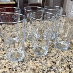 Brand New Glass Set 