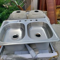 Brand New Stainless Steel Double Bay Kitchen Sinks $25 Each Or Five For $100