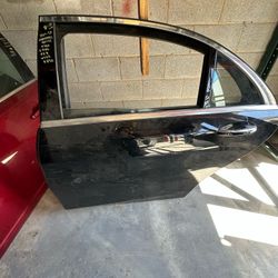 MERCEDES BENZ S450/550/560/S63/W222 COMPLETE LH REAR DOOR 2014-2020 OEM