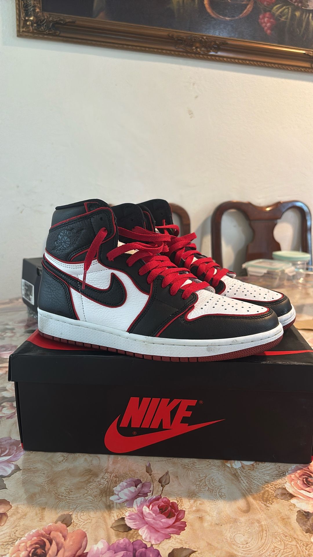 Air Jordan 1 retro high Bloodlines